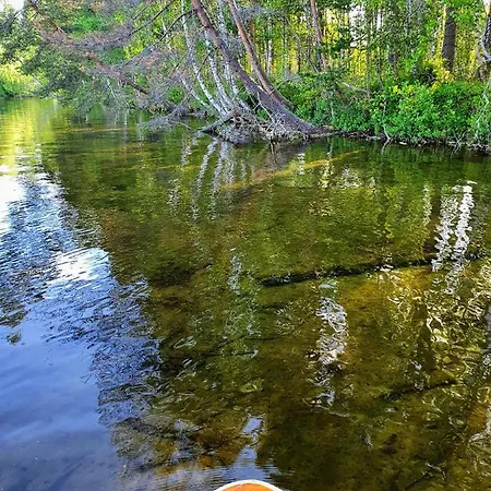 Luksusteltta Omalla Uimarannalla * Jyvaskyla