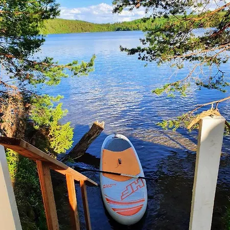 Luksusteltta Omalla Uimarannalla