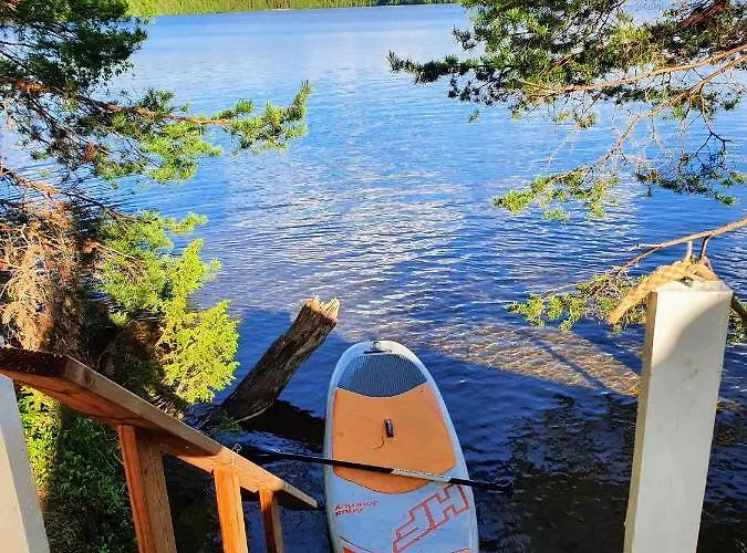 Luksusteltta Omalla Uimarannalla